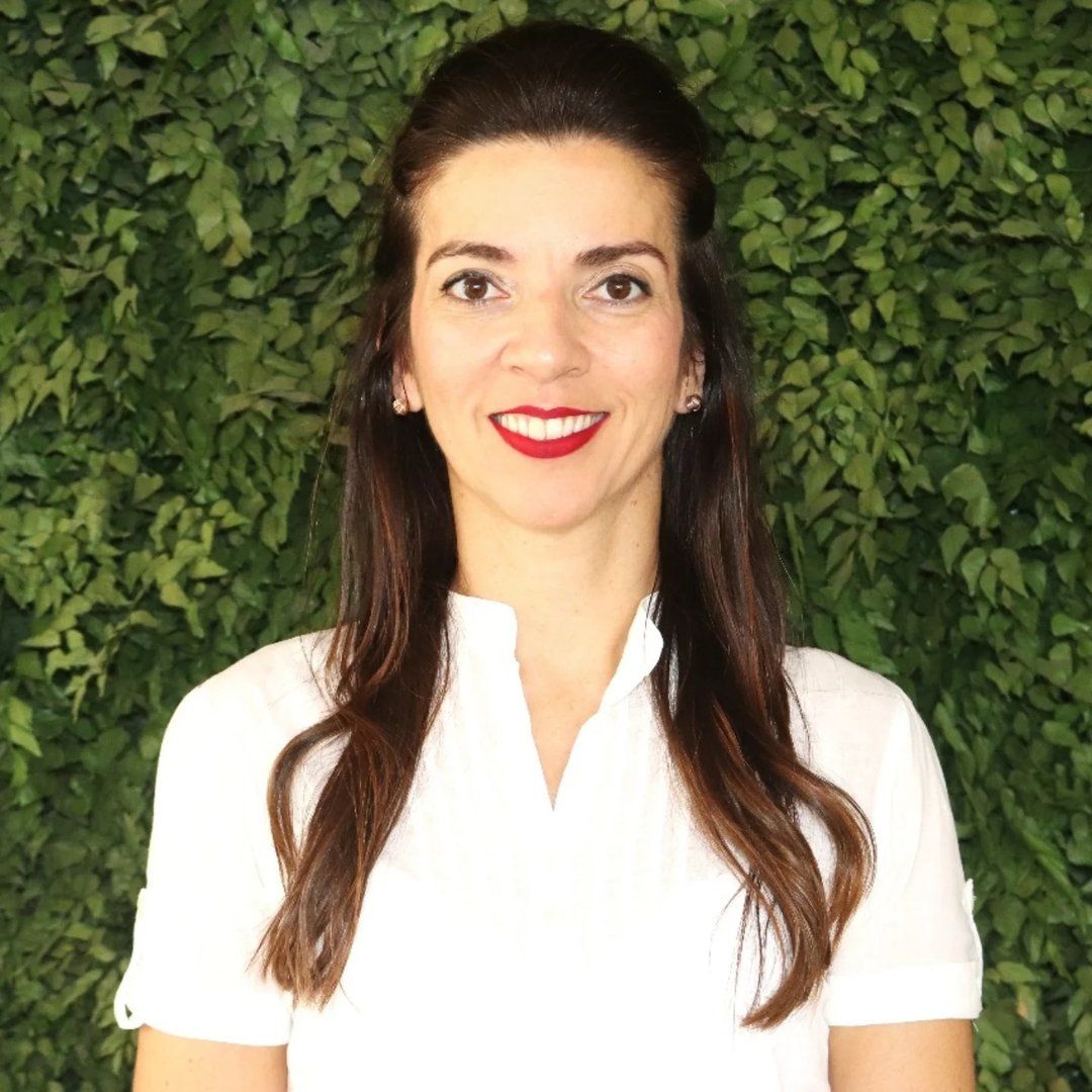 Dra. Cristiane Peixoto